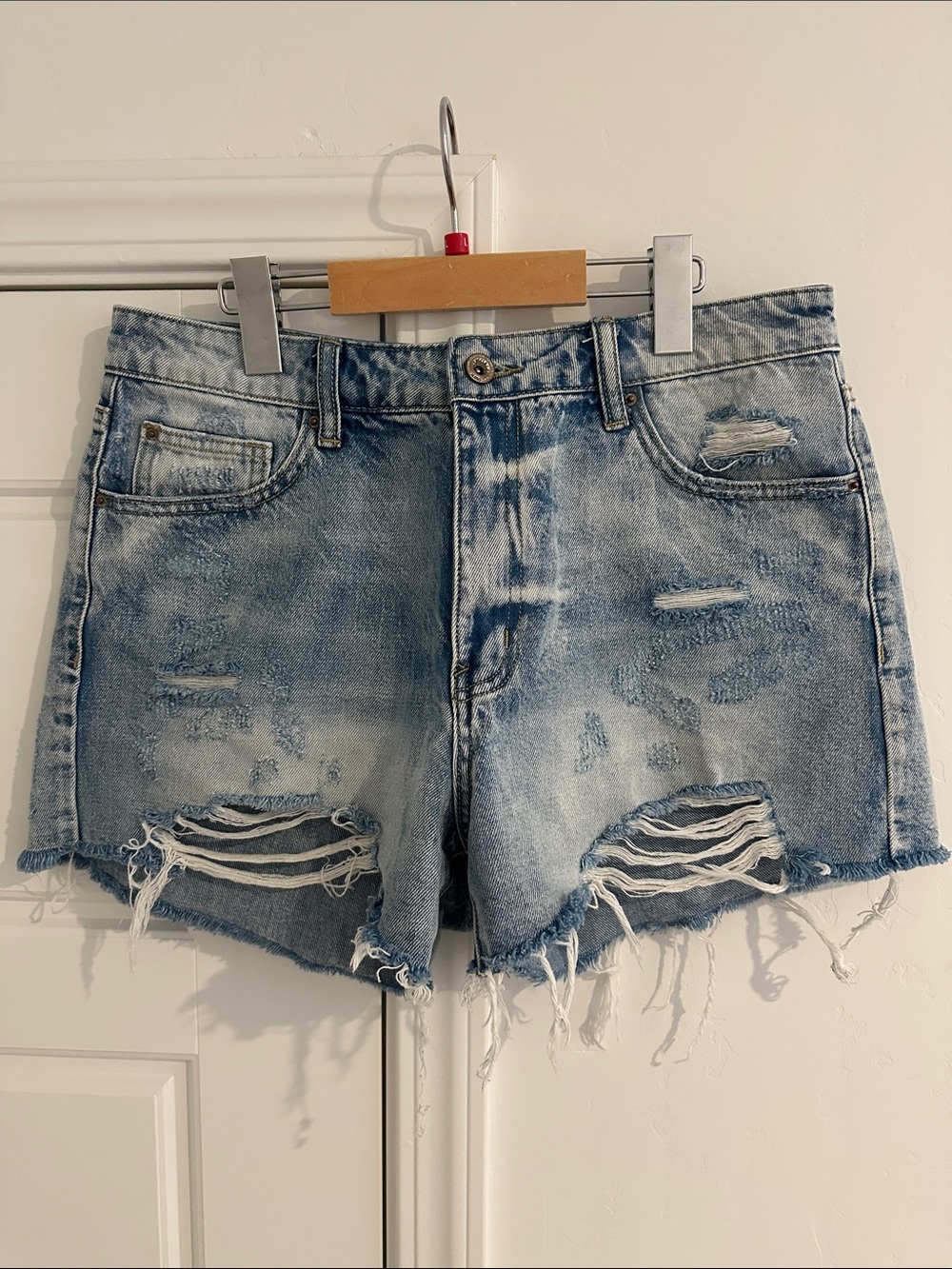 Women's Light Blue Distressed Denim Shorts with Frayed Hem
